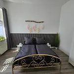 Be My Guest In Stadtfeld *