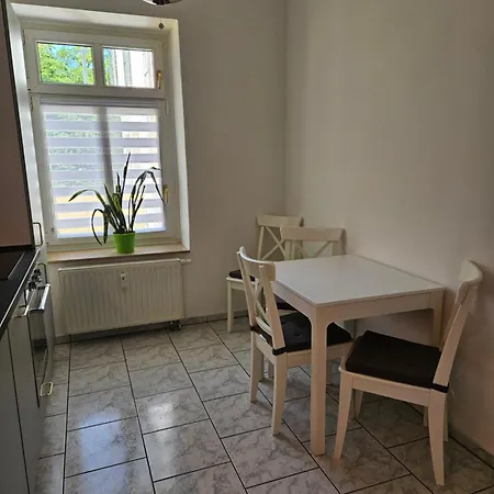 Be My Guest In Stadtfeld Appartement