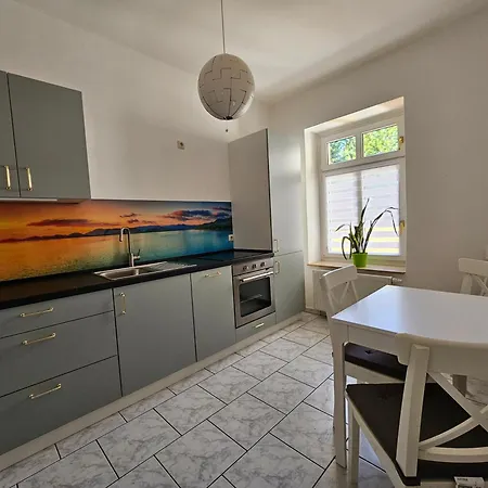 Be My Guest In Stadtfeld Appartement